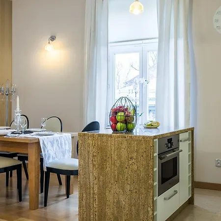 Sobieskiego 19 All In Apartamento Cracovia